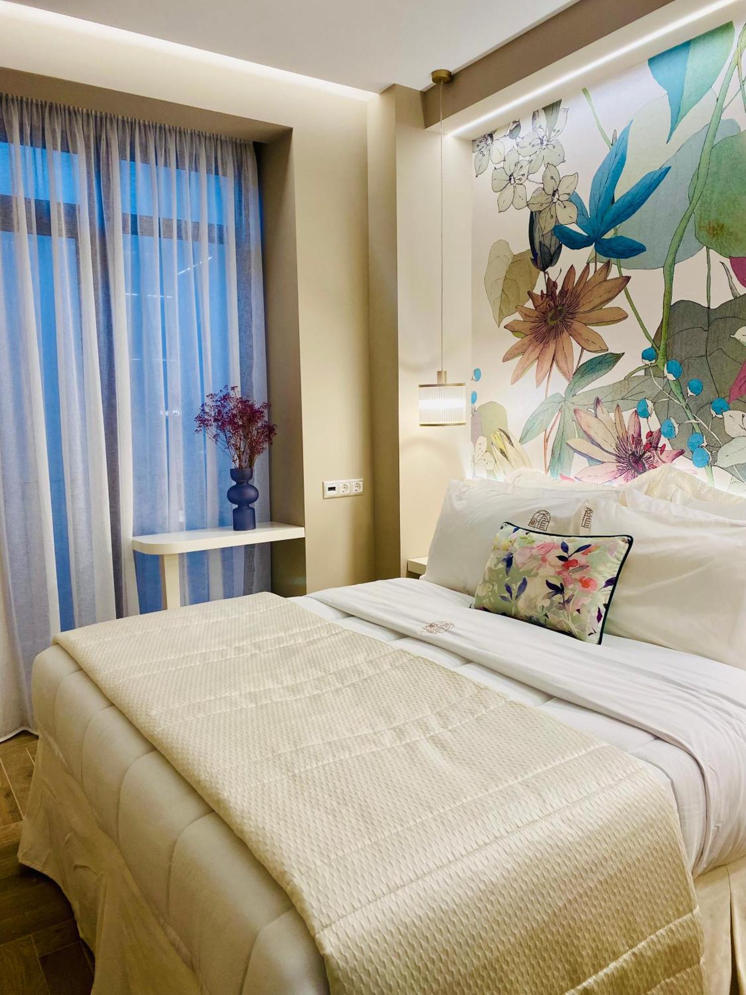 Vespera City Hotel Heraklion  ภายนอก รูปภาพ